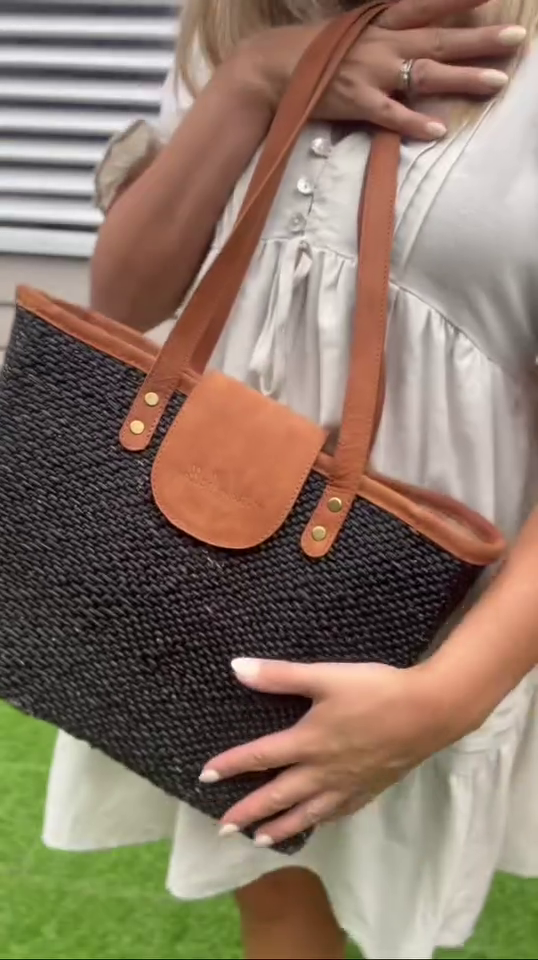 vlcsnap-2025-05-15-16h36m08s647.png__PID:178f53b7-6a96-4dfd-a6d7-fc9c64db1956